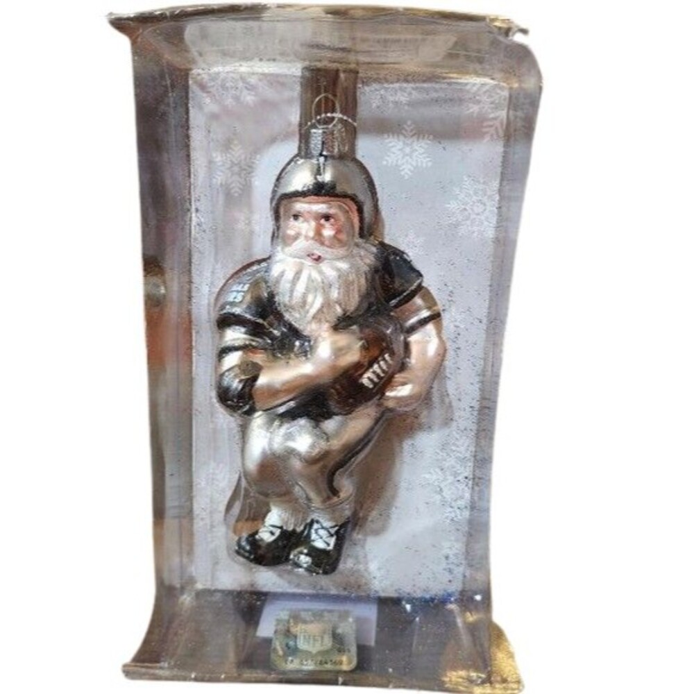 Boelter Las Vegas Raiders Santa Ornament NFL  NEW Football Santa Glass Ornament